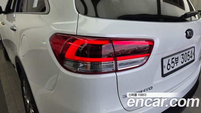 Kia Sorento Diesel 2.2 4WD Noblesse Special 2017 — фото 23