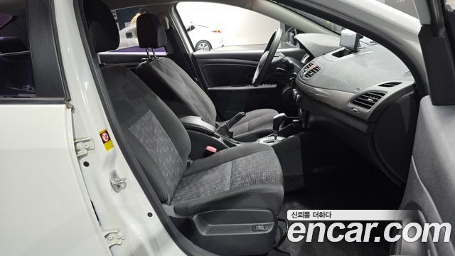 Renault Korea SM3 Neo SE 2015 — фото 12
