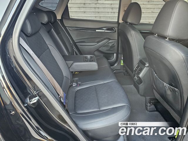 Kia Seltos Gasoline 1.6 Turbo 2WD Signature 2023 — фото 9