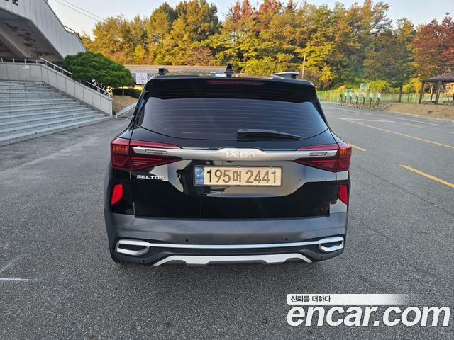 Kia Seltos Gasoline 1.6 Turbo 2WD Signature 2023 — фото 17