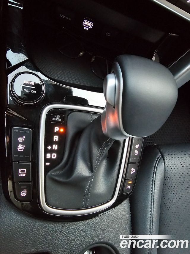 Kia Seltos Gasoline 1.6 Turbo 2WD Signature 2023 — фото 21