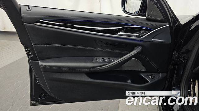 BMW 5 Series (G30) 530i M Sport Package Plus 2020 — фото 24