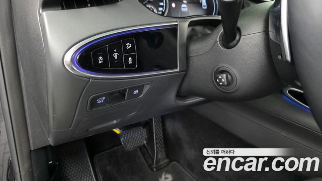 Genesis GV70 2.5T Gasoline AWD 2024 — фото 18