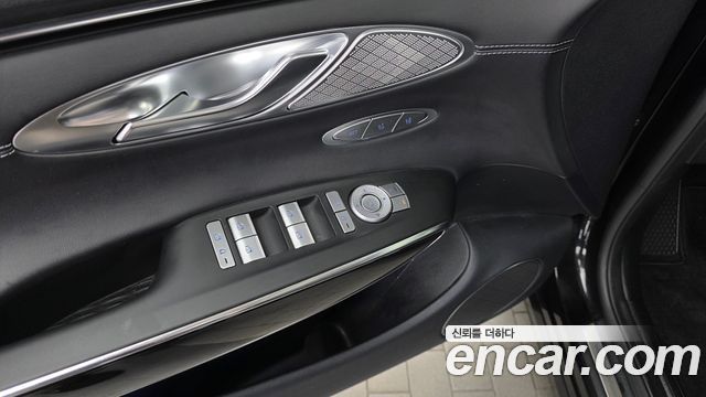 Genesis GV70 2.5T Gasoline AWD 2024 — фото 20