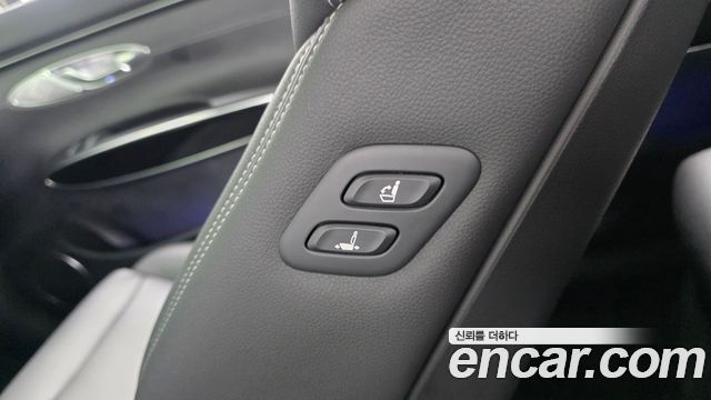 Genesis GV70 2.5T Gasoline AWD 2024 — фото 28