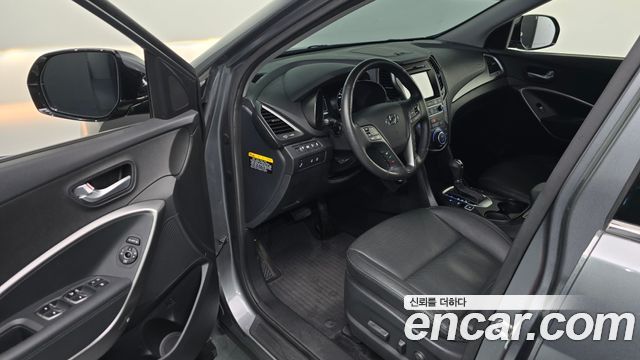 Hyundai Santa Fe The Prime Diesel 2.0 2WD Value Plus 2018 — фото 10