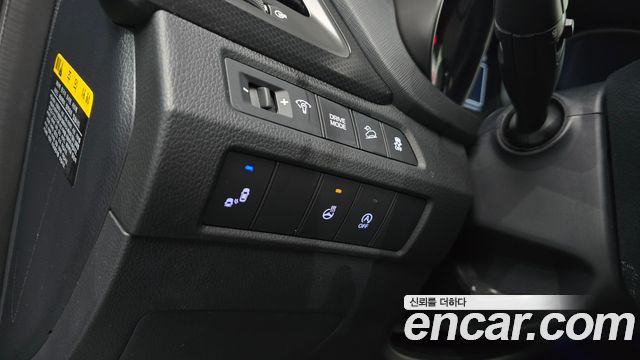 Hyundai Santa Fe The Prime Diesel 2.0 2WD Value Plus 2018 — фото 17