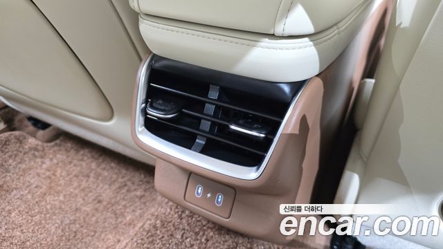 Hyundai Grandeur Hybrid (GN7) Calligraphy 2023 — фото 34