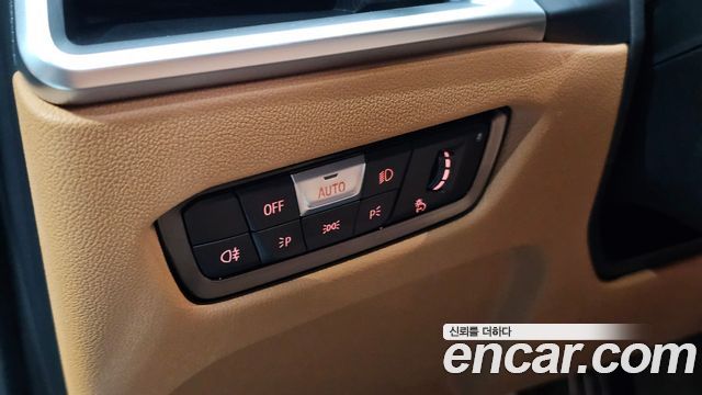 BMW 3 Series (G20) 320i M Sport 2025 — фото 16