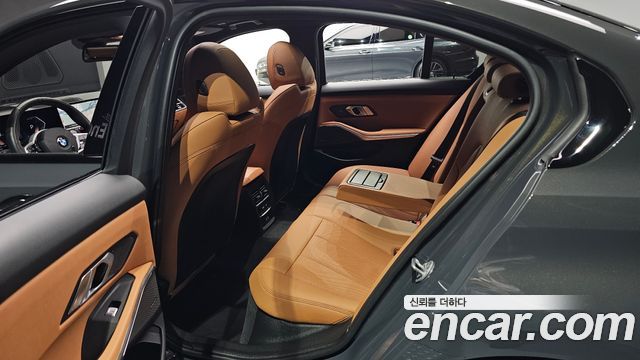 BMW 3 Series (G20) 320i M Sport 2025 — фото 19