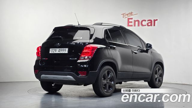 Chevrolet Trax 1.4 Perfact Black 2019 — фото 2