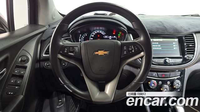 Chevrolet Trax 1.4 Perfact Black 2019 — фото 12