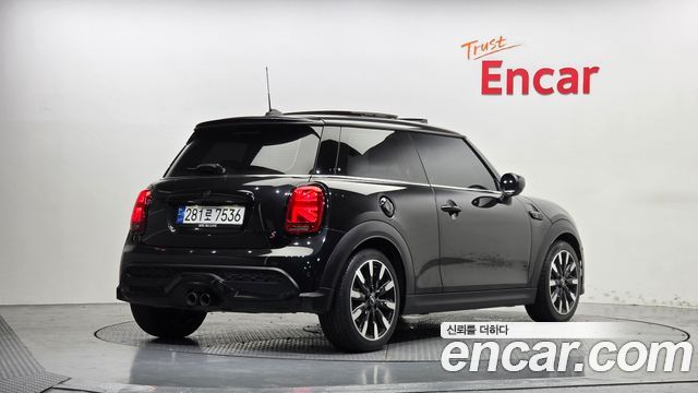 MINI Cooper S Classic Third Generation 2023 — фото 2