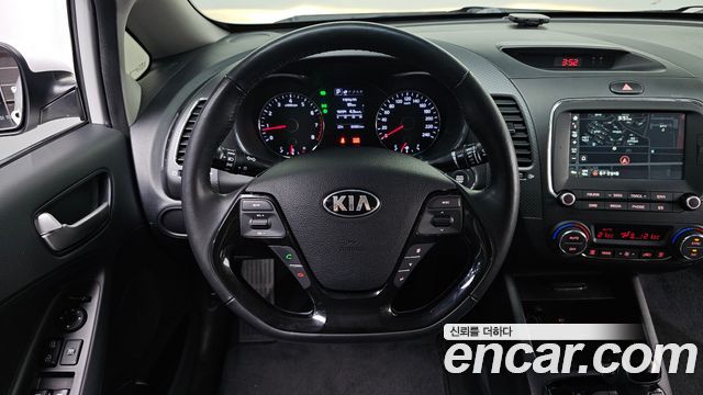 Kia K3 Trendy C Type 2016 — фото 12