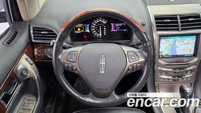 Lincoln MKX 3.7 AWD 2013 — фото 13