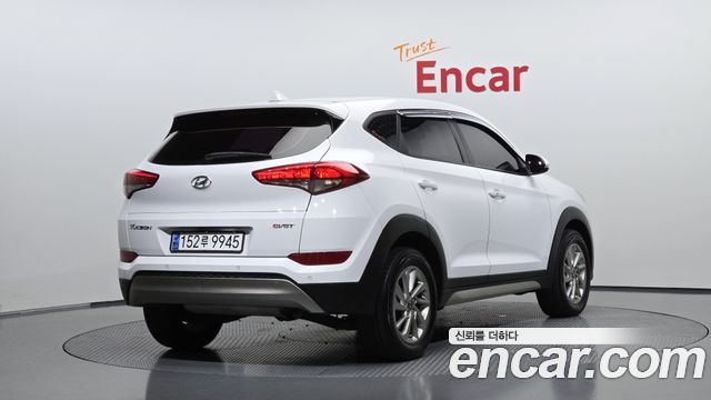 Hyundai Tucson Diesel 1.7 2WD Style 2016 — фото 2