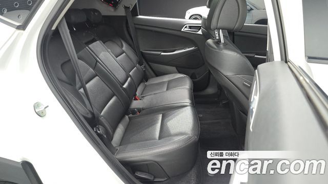 Hyundai Tucson Diesel 1.7 2WD Style 2016 — фото 11