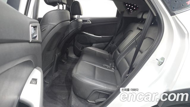 Hyundai Tucson Diesel 1.7 2WD Style 2016 — фото 12