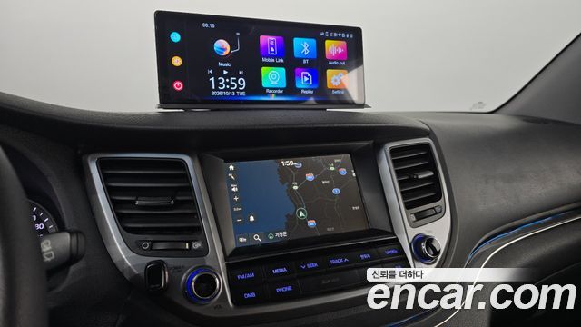 Hyundai Tucson Diesel 1.7 2WD Style 2016 — фото 16