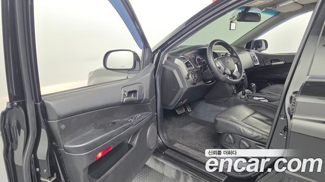 KG Mobility (SsangYong) Korando Sport 2.2 CX7 4WD Passion 2017 — фото 10