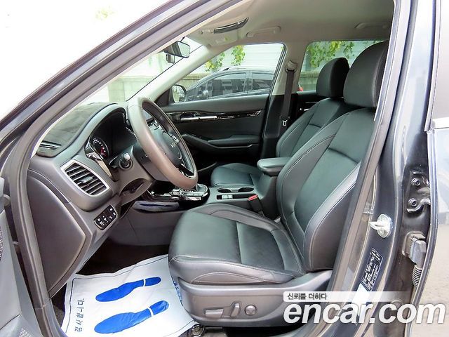 Kia Seltos Gasoline 1.6 Turbo 2WD Signature 2023 — фото 5