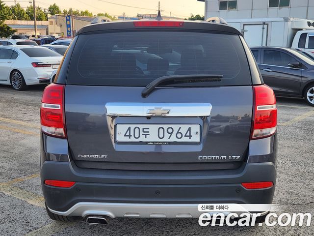 Chevrolet Captiva 2WD LTZ 2015 — фото 6