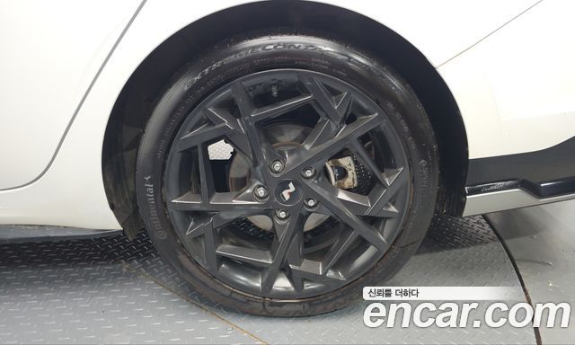 Hyundai Avante (CN7) 1.6 Inspiration N Line 2025 — фото 36