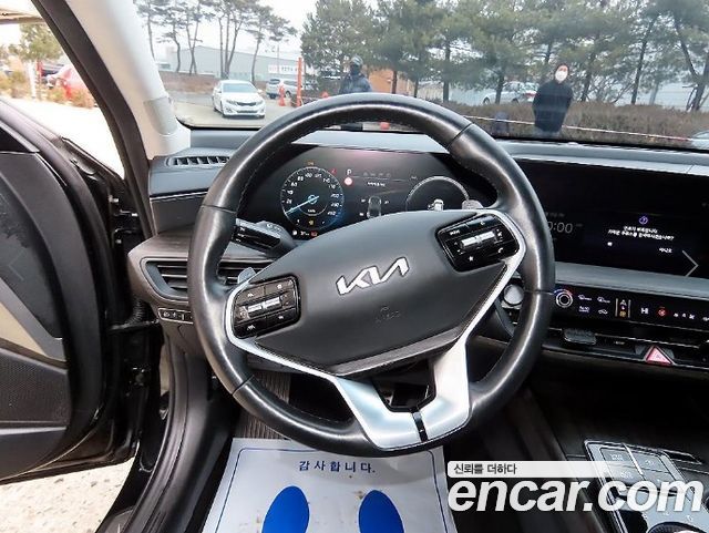 Kia K8 2.5 Gasoline 2WD Signature 2022 — фото 8