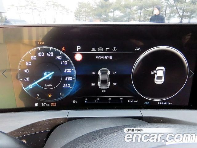 Kia K8 2.5 Gasoline 2WD Signature 2022 — фото 9