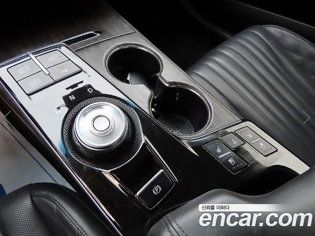 Kia K8 2.5 Gasoline 2WD Signature 2022 — фото 10