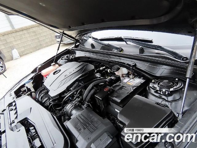 Kia K8 2.5 Gasoline 2WD Signature 2022 — фото 23