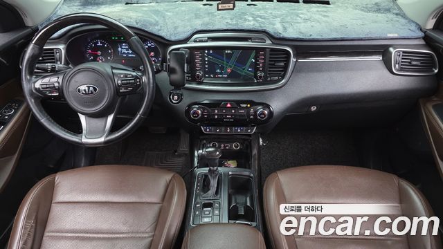 Kia Sorento Diesel 2.0 2WD Noblesse 2016 — фото 7