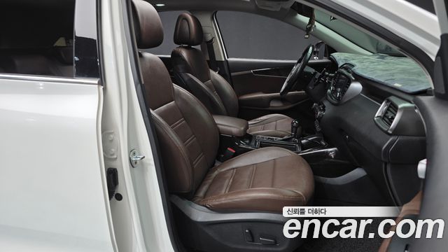 Kia Sorento Diesel 2.0 2WD Noblesse 2016 — фото 11