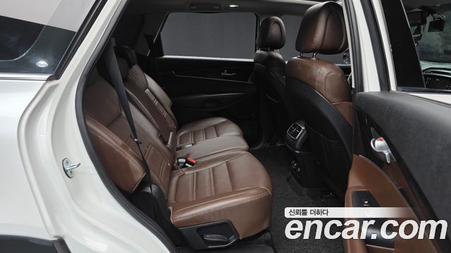 Kia Sorento Diesel 2.0 2WD Noblesse 2016 — фото 12
