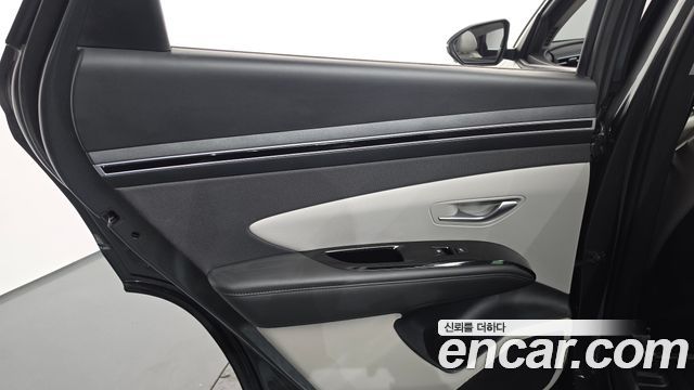 Hyundai Tucson (NX4) Gasoline 1.6 Turbo 2WD Inspiration 2022 — фото 25