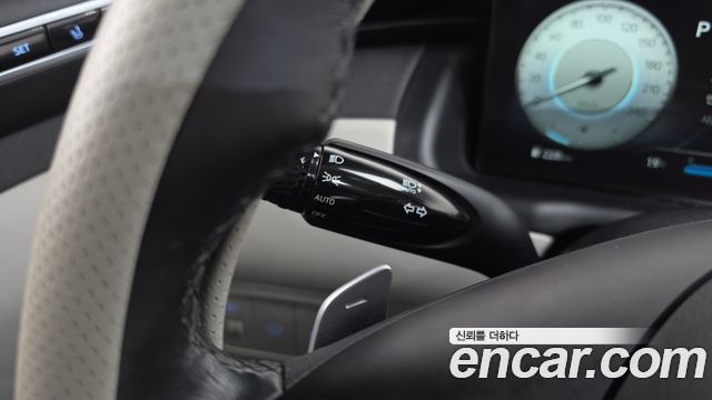 Hyundai Tucson (NX4) Gasoline 1.6 Turbo 2WD Inspiration 2022 — фото 34