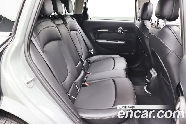 MINI Cooper Clubman Classic 2nd 2022 — фото 20