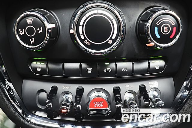 MINI Cooper Clubman Classic 2nd 2022 — фото 23