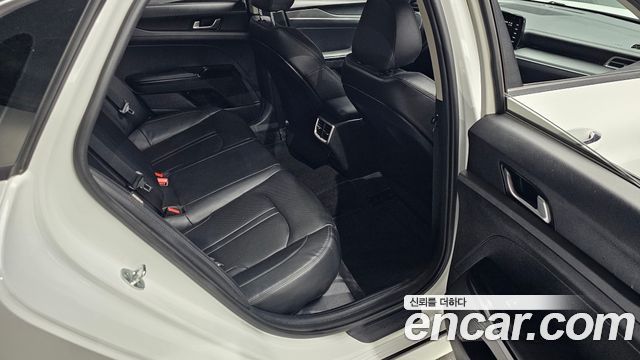 Kia K5 (III) 2.0 Trendy 2022 — фото 11