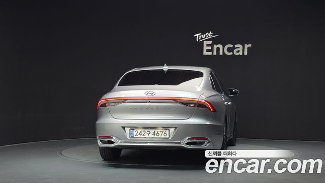 Hyundai Grandeur (IG) 2.5 Premium 2022 — фото 4