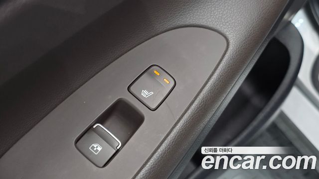 Hyundai Grandeur (IG) 2.5 Premium 2022 — фото 19