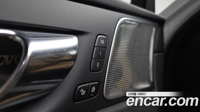 Volvo XC60 (II) T6 Inscription 2020 — фото 33