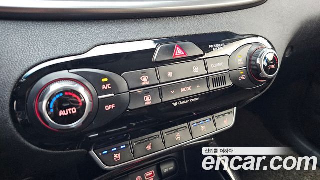 Kia Sorento Diesel 2.2 4WD Noblesse Special 2016 — фото 31