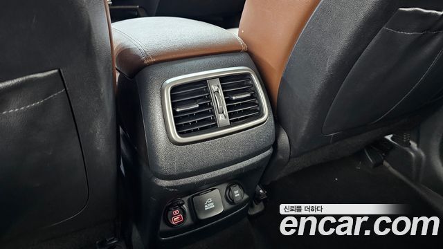 Kia Sorento Diesel 2.2 4WD Noblesse Special 2016 — фото 32