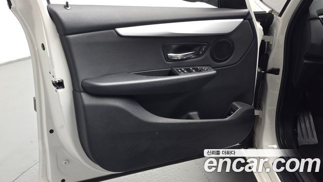 BMW 2 Series Active Tourer (F45) Joy 2018 — фото 24