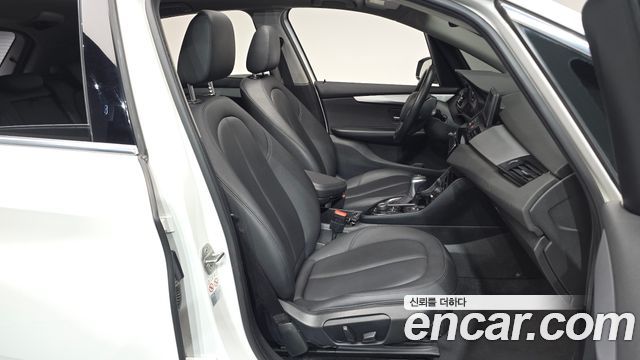 BMW 2 Series Active Tourer (F45) Joy 2018 — фото 26
