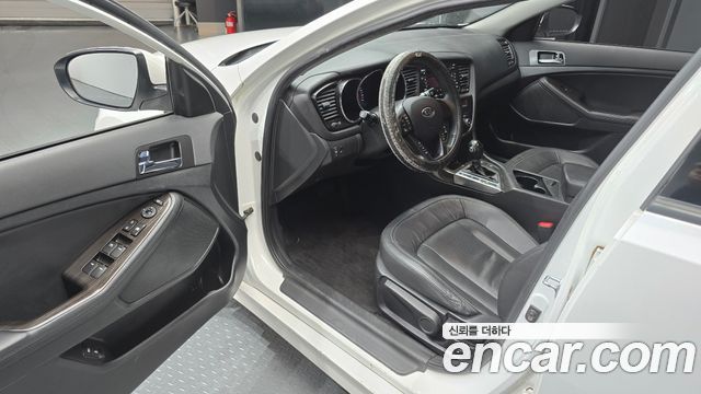 Kia K5 LPI Luxury 2011 — фото 10