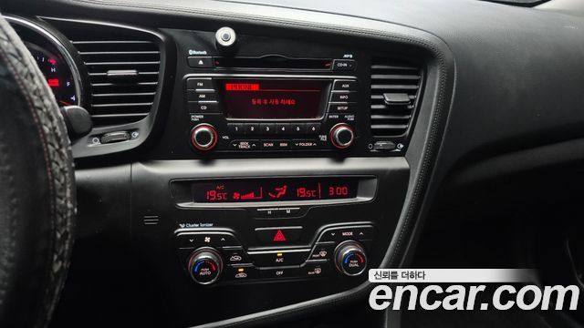 Kia K5 LPI Luxury 2011 — фото 14