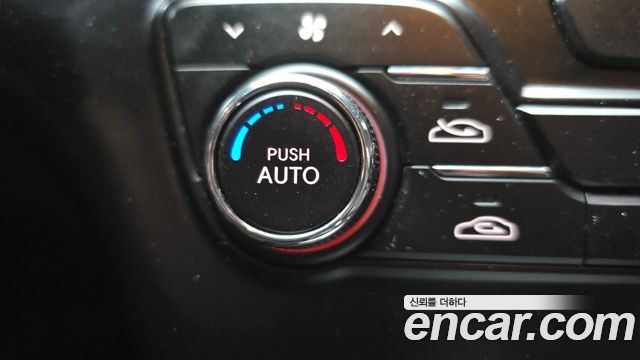 Kia K5 LPI Luxury 2011 — фото 15