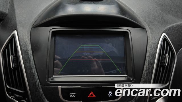 Hyundai Tucson ix Diesel 2WD LX20 Premier 2013 — фото 15